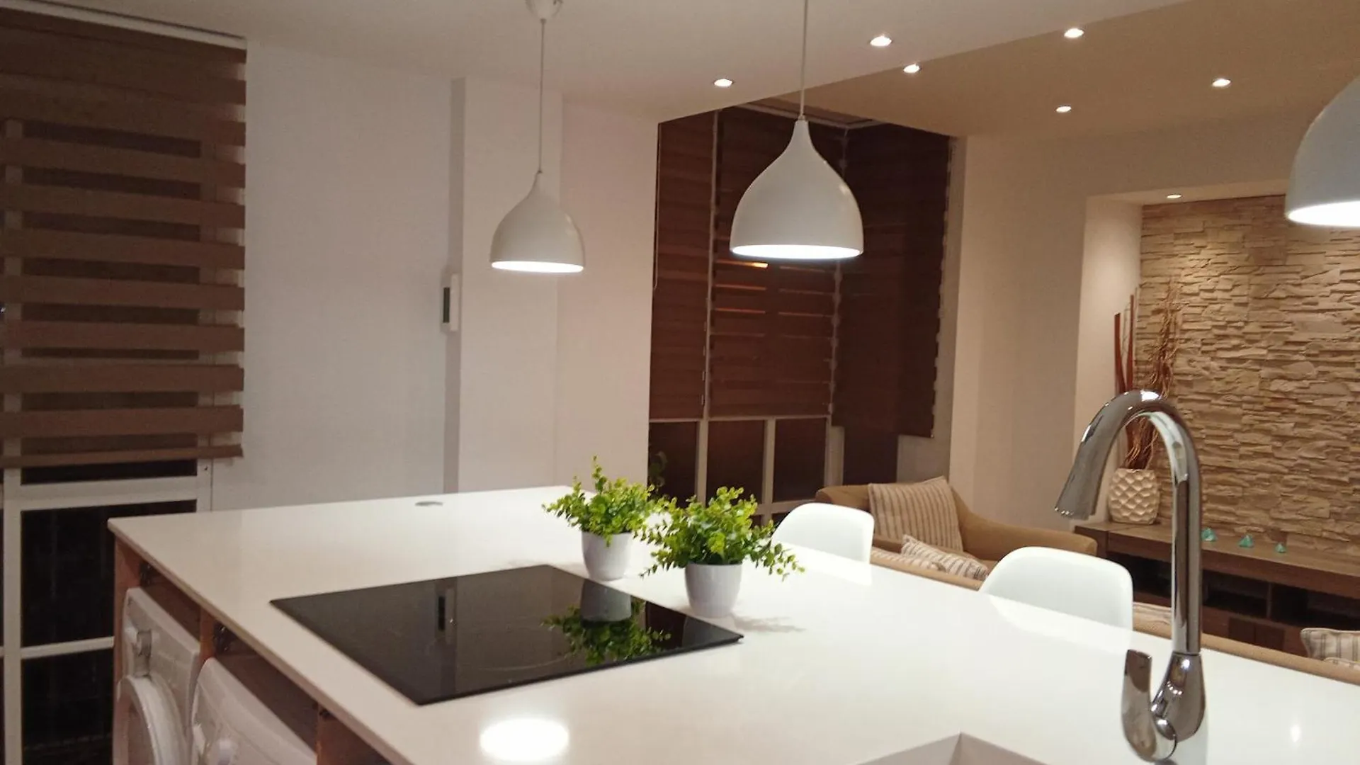 דירה Loft Malaga 3 Dormitorios, Salon, Wifi ספרד